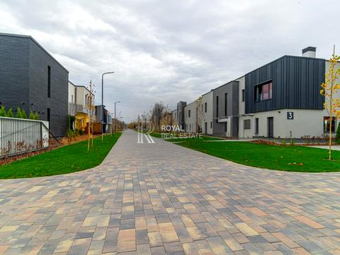 дом по адресу Тепла