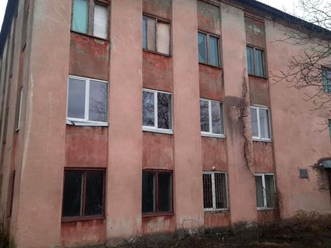 коммерческая по адресу Заводская ул., 1