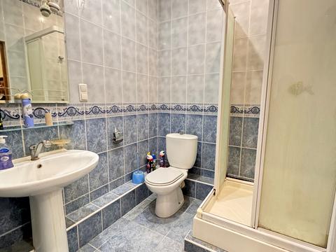 квартира за адресою Київ, Срібнокільська вул., 14-А
