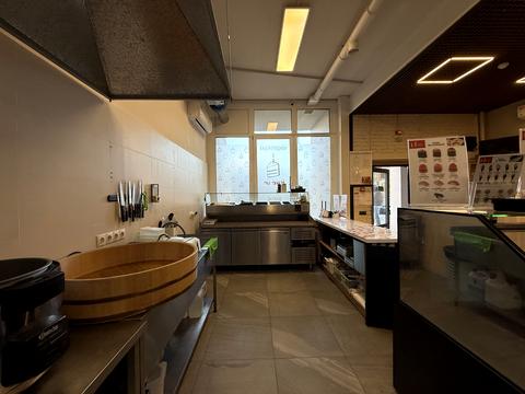 коммерческая по адресу Днепровская набережная ул., 16-Д