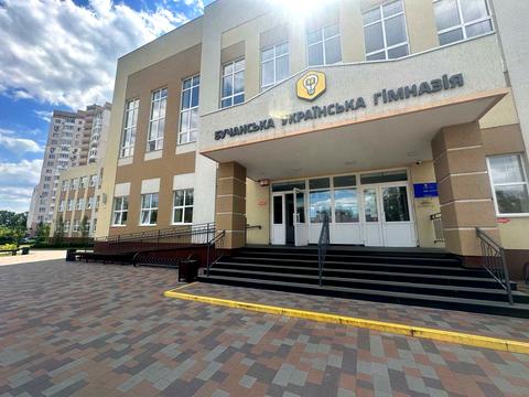 дом по адресу вул. Коновальця, 49