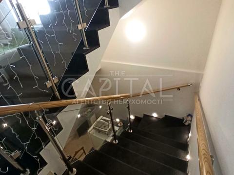 будинок за адресою Відродження вул.