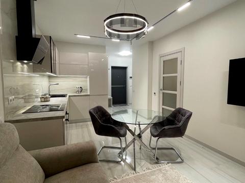 квартира за адресою Набережно-Рибальська вул., 27