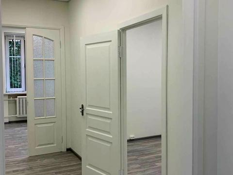 коммерческая по адресу Николая Михновского бульв. (Дружбы народов), 17/5