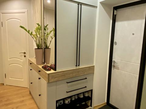 квартира за адресою Молоді просп., 8а