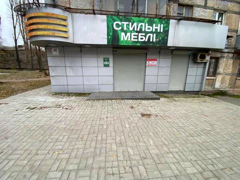 комерційна за адресою Богдана Хмельницького просп. (Героїв Сталінграда), 45
