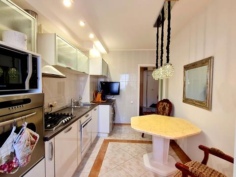 квартира за адресою Академіка Корольова вул., 81