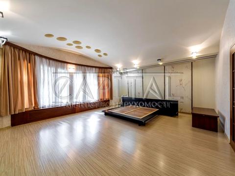 будинок за адресою Курортна вул., 9