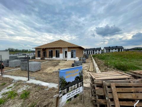 дом по адресу Ровно, Кулика і Гудачека ул. (Макарова)