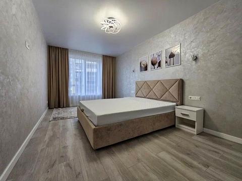 квартира за адресою Співдружності вул., 4
