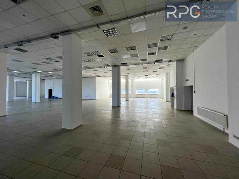 комерційна за адресою Степана Бандери просп. (Московський), 16Б