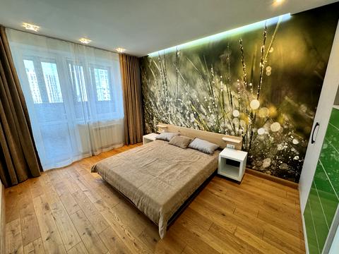 квартира за адресою Патріарха Мстислава Скрипника вул., 40
