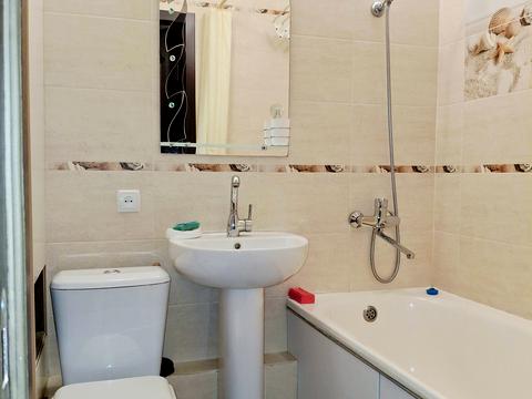 квартира за адресою Нескорених вул. (Героїв Праці), 4а