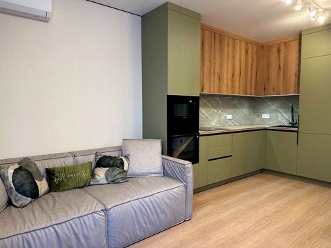 квартира за адресою Родини Крістерів вул., 14-В