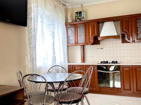 квартира за адресою Івана Дяченка вул., 20Б