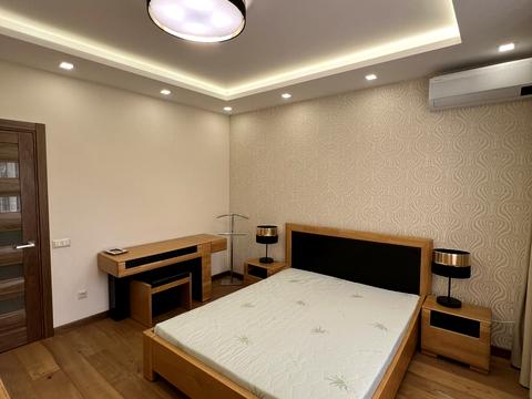 квартира за адресою Жасминова вул., 5б