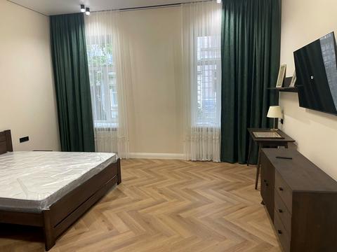 квартира за адресою Ярослава Мудрого вул., 20