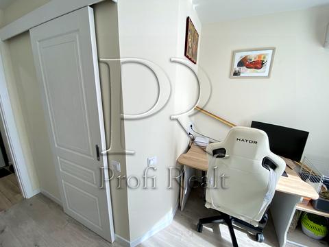 квартира за адресою Олега Мудрака вул. (Генерала Наумова), 41