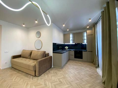 квартира за адресою Андрія Шептицького, 4