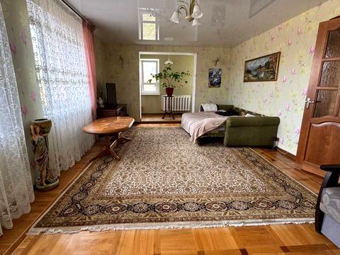 будинок за адресою Богдана Хмельницького