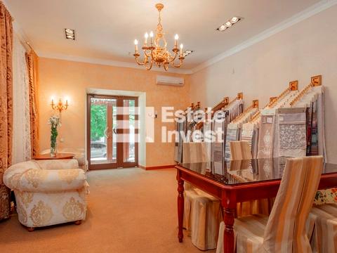 коммерческая по адресу  Пушкинский въезд, 4