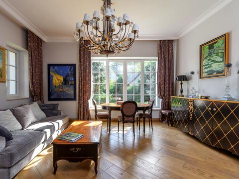 будинок за адресою смт. Козин, Козацька вул.