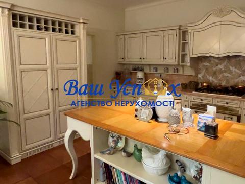 будинок за адресою Набережно-Лугова вул., 55