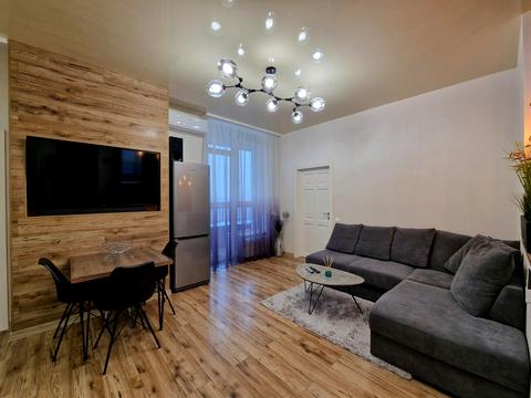 квартира за адресою Джона Маккейна вул. (Івана Кудрі), 26