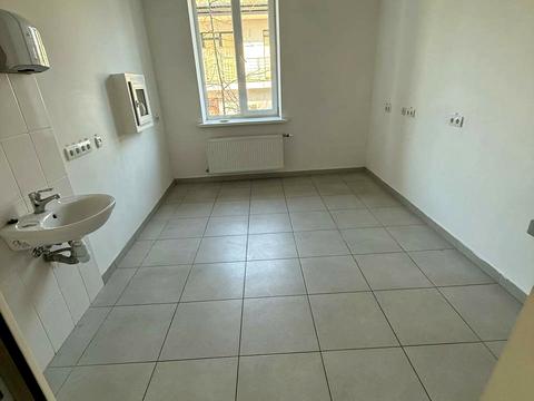 комерційна за адресою Василя Стуса вул. (Пушкінська), 78