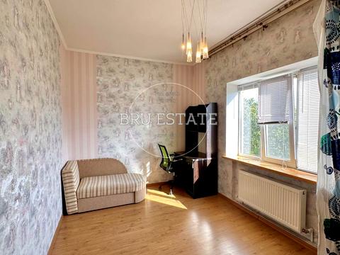 будинок за адресою Курчатова, 27