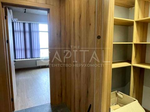 коммерческая по адресу Кловский спуск, 7