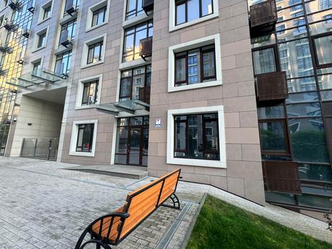 комерційна за адресою Іоанна Павла II вул. (Патріса Лумумби), 6/1