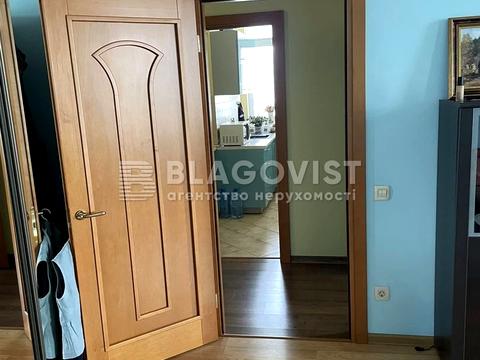 квартира по адресу Жилянская ул., 118