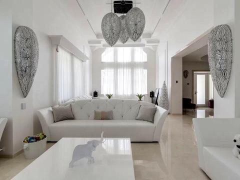 будинок за адресою Богдана Ступки пров.