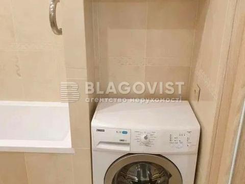 квартира за адресою Академіка Возіанова вул. (Академіка Карпинського), 12/25