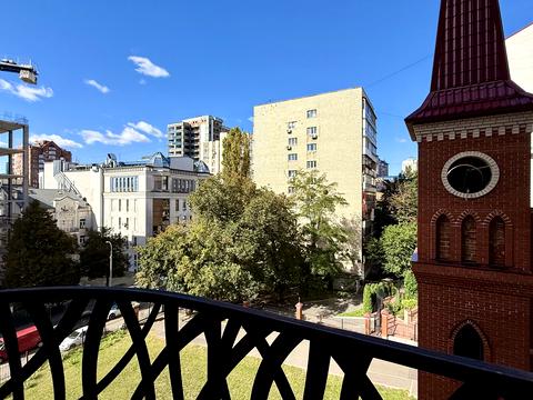 квартира по адресу Александра Конисского ул., 22-А
