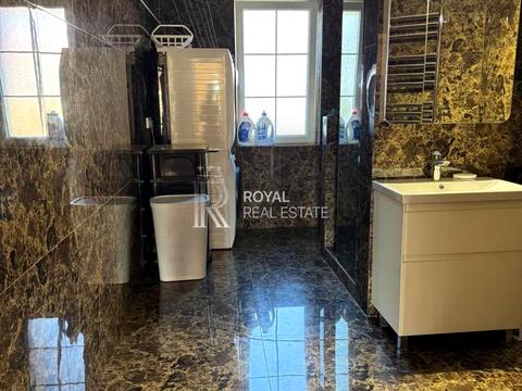 будинок за адресою Центральна вул.