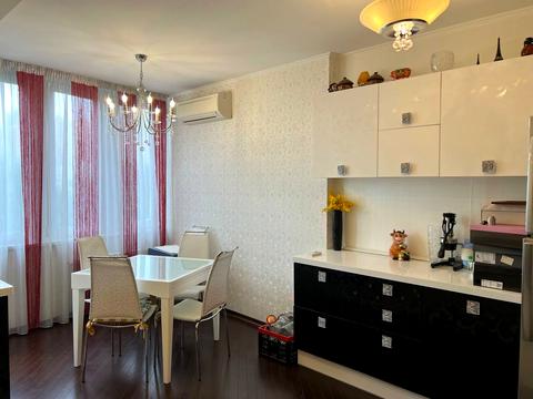 квартира за адресою Дніпровська набережна вул., 19-А