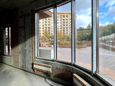 комерційна за адресою Михайла Бойчука вул. (Кіквідзе), 19-А