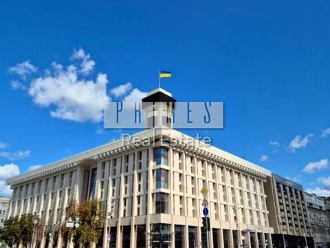 коммерческая по адресу Крещатик ул., 2