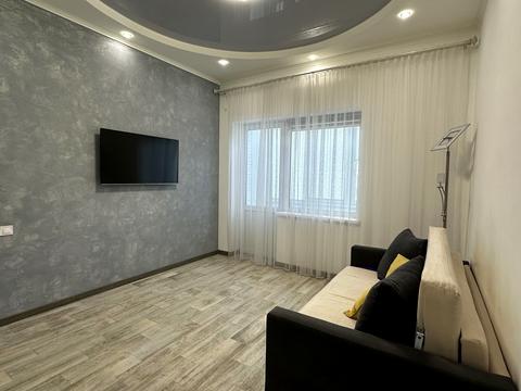 квартира за адресою Анатолія Лабунського вул., 1