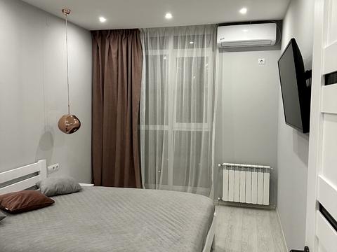 квартира за адресою Дніпровська набережна вул., 18-А