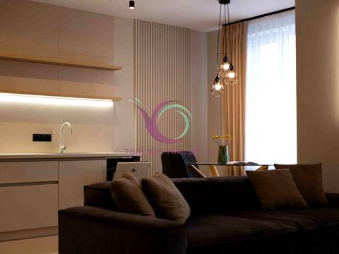 квартира за адресою Академіка Заболотного вул., 1-Б