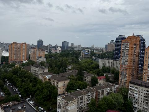 квартира по адресу Василия Тютюнника ул. (Анрі Барбюса), 28-А