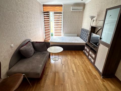 квартира за адресою Регенераторна вул., 4