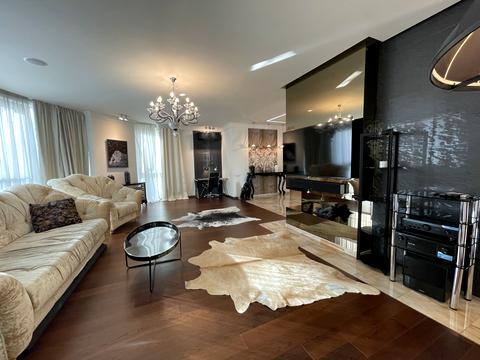 квартира по адресу Андрея Верхогляда ул. (Михайла Драгомирова), 20