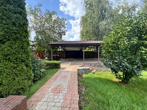 будинок за адресою с. Іванковичі, Березова, 18