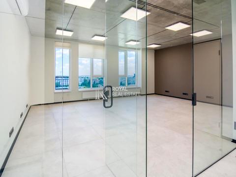 комерційна за адресою Джона Маккейна вул. (Івана Кудрі), 26