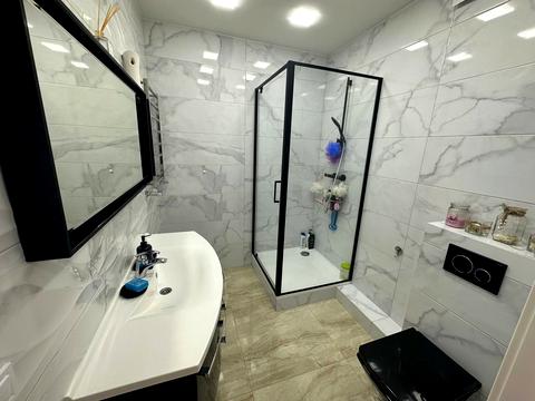 квартира по адресу Героїв Крут ул., 4