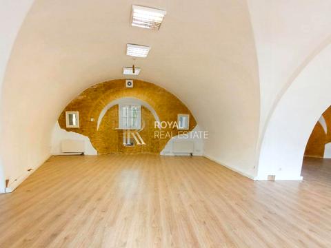 комерційна за адресою Рибальська вул., 22